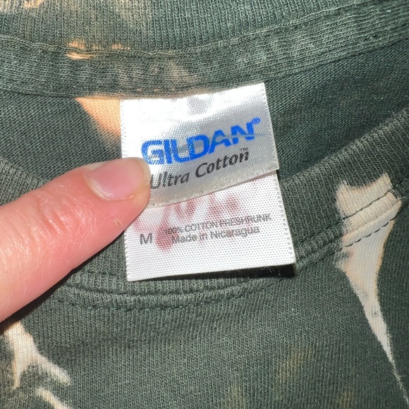 Repurposed bleached tee camp pollock - Picture 3 of 3